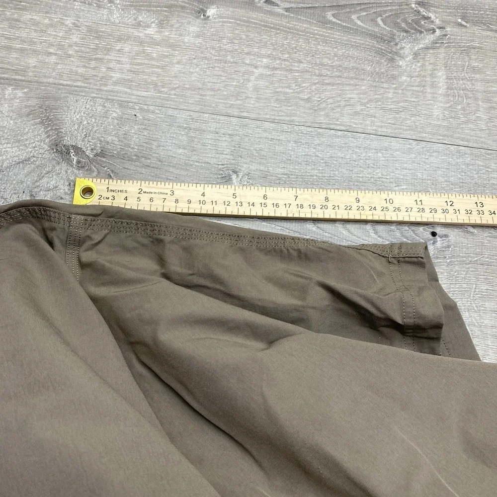 Duluth Trading Co Shorts Mens 48 Brown Cargo Nylon 11 Inseam Flex Dry On The Fly